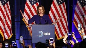 NYT “민주당, 하원 이겼다고 바로 트럼프 탄핵 안돼”