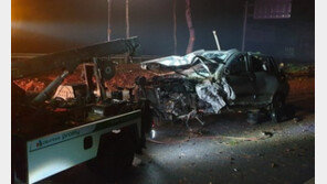 고창서 전복 사고 낸 운전자 달아나…경찰 조사 중