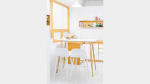  에이비퍼니쳐 ‘북유럽 아일랜드식탁 홈바테이블’ 주방가구로 인기