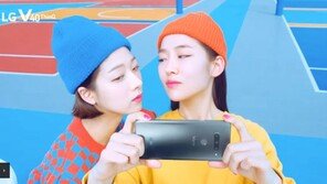LG V40 새 CF 영상에 네티즌 설왕설래, 왜?