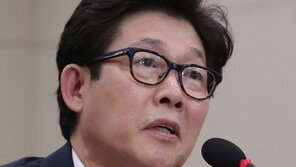 文대통령, ‘野 반대’ 조명래 환경장관 후보자 9일 임명 강행할 듯