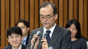 문무일 “검경수사권 조정, 자치경찰제와 ‘원샷’으로 해야”