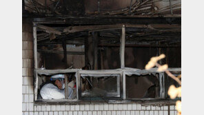 종로 고시원’ 생존자 “배관잡고 옆 창문 두드렸지만 무응답” 