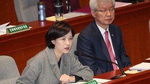 유은혜 “이승복 동상 철거, 교육감 혼자 결정할 일 아냐”