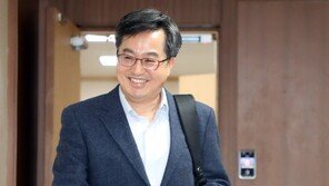 김동연 “정치 생각 없다…끝까지 최선 다하는 것 도리”