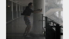 홍콩, 슈퍼 태풍 망쿳 휴유증에서 벗어나지 못해