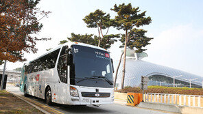 KT, 인천공항서 자율주행버스 시연운행