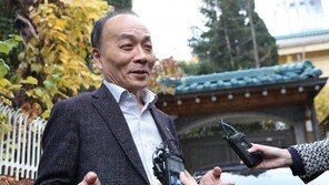 전원책 “14일 기자회견 열어 입장 밝히겠다”