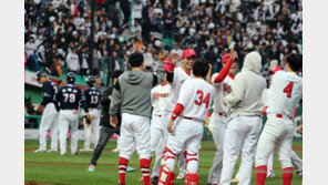 SK V4 눈앞, 두산 V6 위기…한국시리즈 우승의 역사