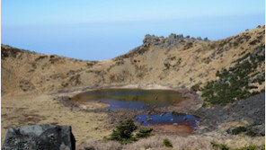 김정은 위원장, 물 귀한 백록담서 천지 물 합수 재현 가능할까?