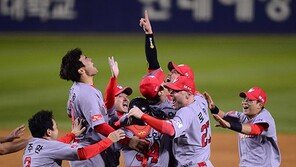 SK, 왕조의 부활 알린 4번째 KS우승컵