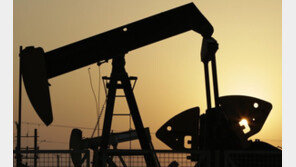 국제유가 11일 연속 하락…WTI 60달러·브렌트유 70달러 붕괴