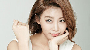 스포테이너 강소연, 플라이업 엔터테인먼트와 전속계약