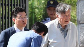 ‘4000억대 탈세·횡령’ 이중근 회장 1심 징역 5년, 벌금 1억 “보석 유지”
