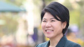 조은희 서초구청장, ‘불법 기부행위’ 혐의 검찰 넘겨져