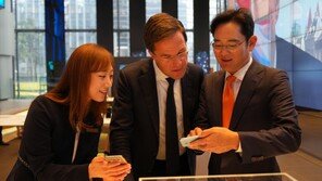 이재용 부회장 “갤럭시 카메라 보완하라” 특명