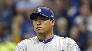 류현진 ‘1년 203억원’… 다저스 남기로
