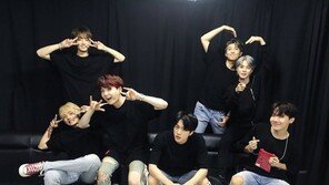 방탄소년단, 美빌보드 ‘소셜 50’ 100번째 1위 달성…그룹 첫 기록