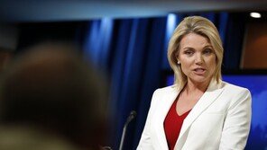 美국무부 “북미관계 진전있어…고위급회담 일정 다시 잡을 것”