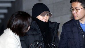 ‘삼성 후원강요’ 장시호, 재구속 344일만에 구속취소 석방