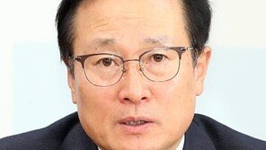 홍영표 “2野, 작전 짠 것 같아…국회 일 안하고 싶은 모양”