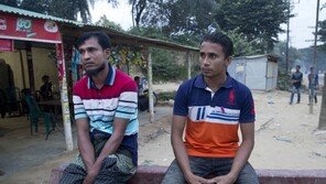 로힝야 송환 디데이 연기되나…“차라리 총맞고 죽겠다”