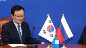 이해찬 “러시아, ‘대북 제재 완화 요구’ 고맙게 생각해”