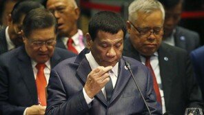 두테르테, 아세안 정상회의 행사 잇달아 불참…“낮잠 잤다”