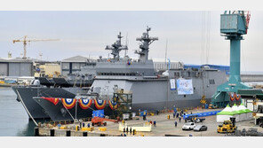 해군 첫 훈련함 ‘한산도함’ 진수…2021년 초 임무 투입