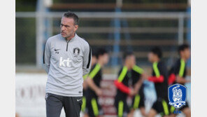 기성용-정우영-장현수 빠진 벤투호, ‘빌드업’ 새 기점은