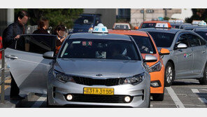 요금 인상 예정에도 ‘카풀반대’ 집회 또 여는 택시업계…국토부 여전히 눈치만