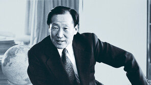 현대아산 ‘금강산 관광’ 20년史…현정은 “역사의 소명”