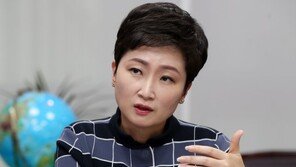 이언주 출마?…뜨거워지는 부산 중·영도 선거