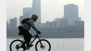 [날씨] 월요일 맑지만 춥고 미세먼지까지 겹쳐…“건강 유의”