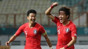 때려야 골이 나온다…어려운 주문 주저없이 실천하는 황의조