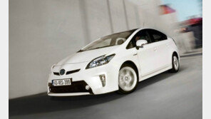 토요타 프리우스 ‘주행중 통제불능’ 우려…4년만에 또 리콜