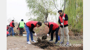 재규어랜드로버, 한강 숲 조성 추진… 기념 식수식 진행