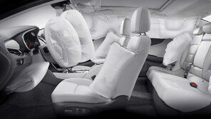 쉐보레, 신형 말리부에 동급 최다 에어백