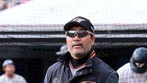 [미야자키 리포트] 한용덕의 천리안 “외부 FA 갈등했지만, 내부단속이 우선”