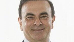 ‘닛산 부활 주역’ 카를로스 곤 회장 체포…금융상품거래법 위반 혐의