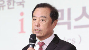 한국당, 최저임금 지역별 교섭 등 ‘i노믹스’ 발표