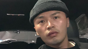 ‘부모 사기’ 의혹 마이크로닷, 랩 가사에 “엄마·아빠 사장님…10억 매출 넘겼네”