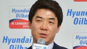 윤정환 “어디서든 감독하겠다, 일본 아니어도 좋다”