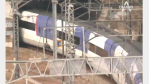 오송역서 KTX 열차 멈춰…전기공급 중단 ·경부선 상행선 운행 지연