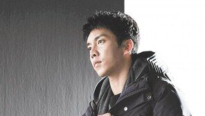 아침엔 플리스로… 저녁엔 패딩으로… 뒤집어 입는 재미 더한 리버시블 아우터