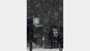 전국에 눈·비, “서울 첫눈 가능성”…밤부터 강한 바람에 기온 ‘뚝↓’  