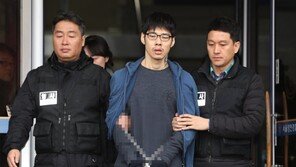 ‘강서 PC방 살인’ 김성수 구속 송치…“죽이고 죽어야겠다 생각”