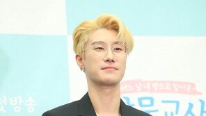 ‘리스펙트’ 측 “산이, GV·포토월 불참…‘페미니스트’ 논란 탓 아냐”