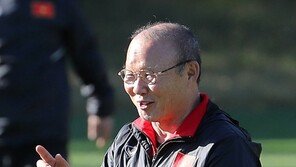 박항서-혼다 맞대결 무산…‘캄보디아 감독’ 혼다, 소속팀으로 복귀