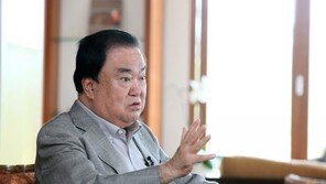 문희상 의장 “YS 뜻 따라 의회·민주주의-한반도 평화에 혼신 노력”